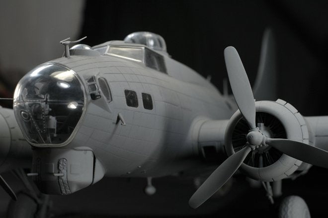 HK Models 01E04 B-17 Flying Fortress F and G 1/32 – Bild 14