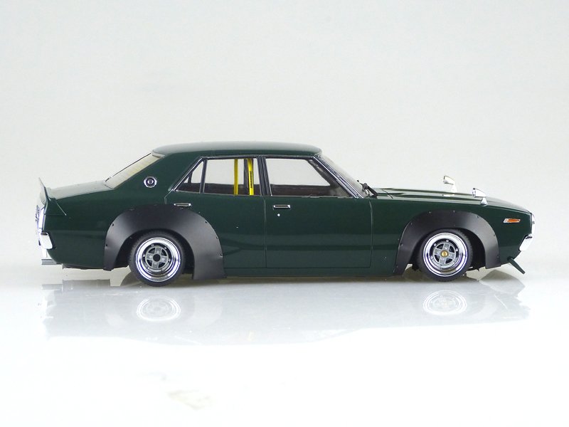 Aoshima 05127 LB WALKS KEN&amp;amp;MARY 4DR 2015 VER 1/24 – obrázek 3