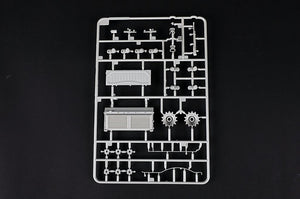 Trumpeter 09602 Soviet T-72 Ural with Kontakt-1 Reactive Armor 1/35 – Bild 15