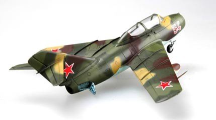 Hobby Boss 80262 MiG-15UTI Midget 1/72 – zdjęcie 3