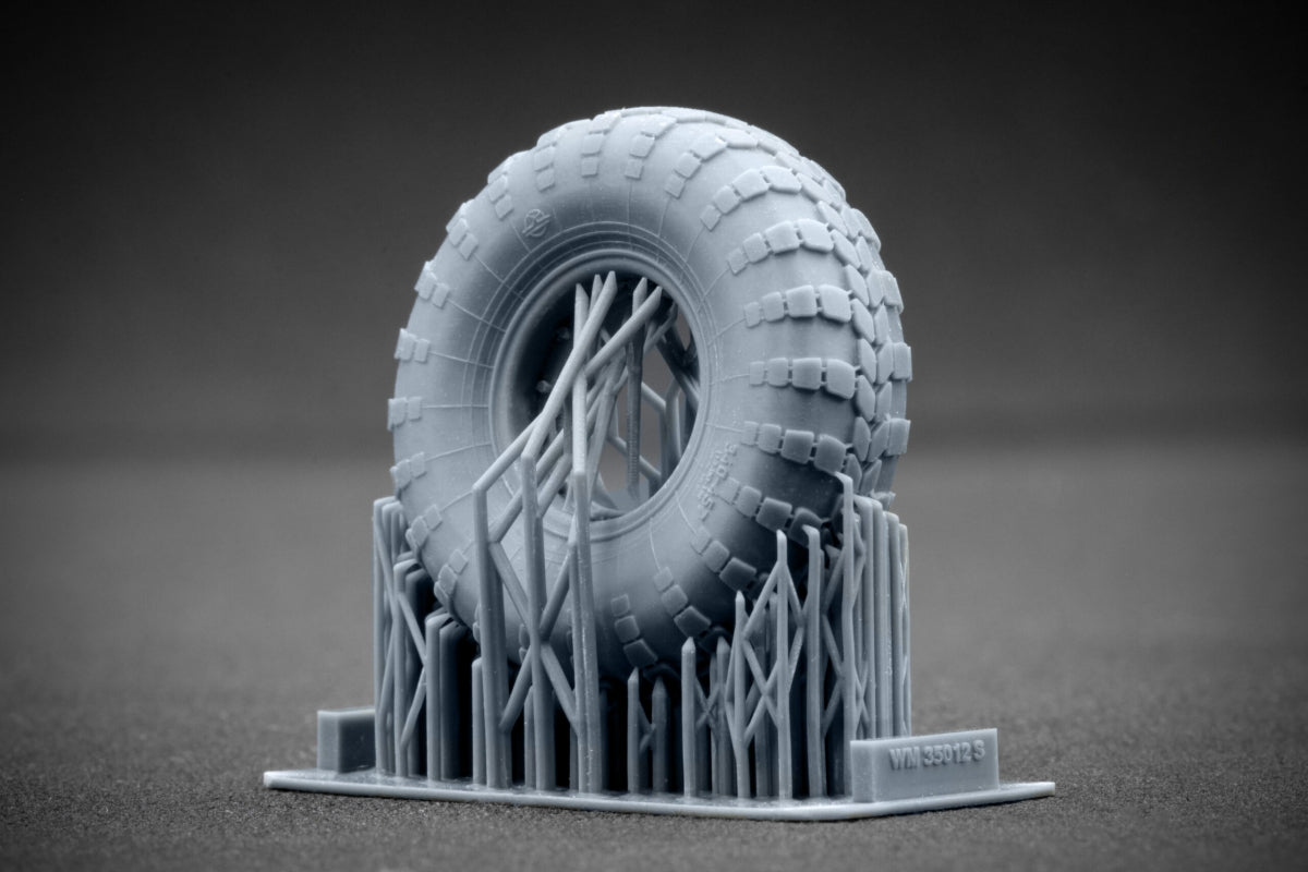 ScaleX WM 35013S BRDM 2 Sagged wheel set (for Trumpeter) 1/35