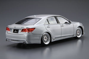 Aoshima 00856 VLENE GRS214 CROWN ATHLETE G &amp;#39;12 (TOYOTA) 1/24 – obrázek 2