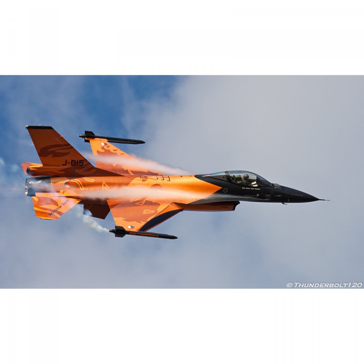 MR. Paint MRP-207 LIGHT ORANGE F-16 2x30ml – immagine 3