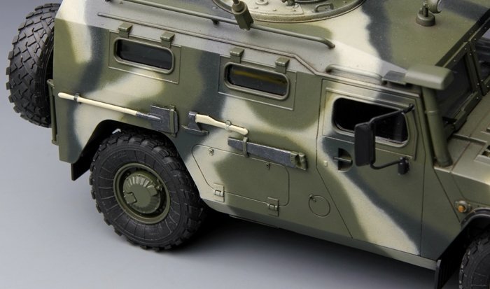 Meng VS-003 GAZ-233014 STS Tiger 1/35 – image 6