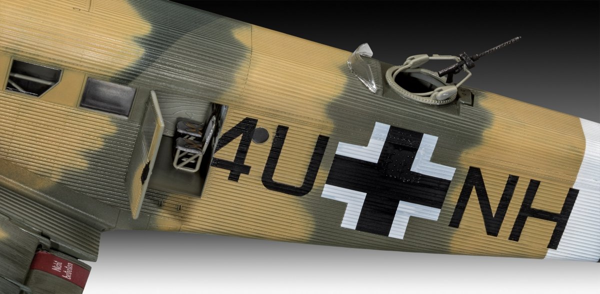 Revell 03918 Junkers Ju52/3m Transport 1/48 – image 7