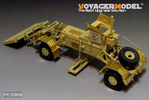 Voyager Model PE35909 Modern US Husky Mk.III Vehicle Mounted Mine Detector for PANDA 1/35 – image 4