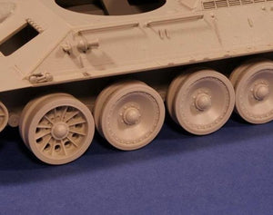Panzer Art RE35-169 T-34 with captured “Panther” road wheels (183 and 174 Zavod) 1/35 – imagen 2