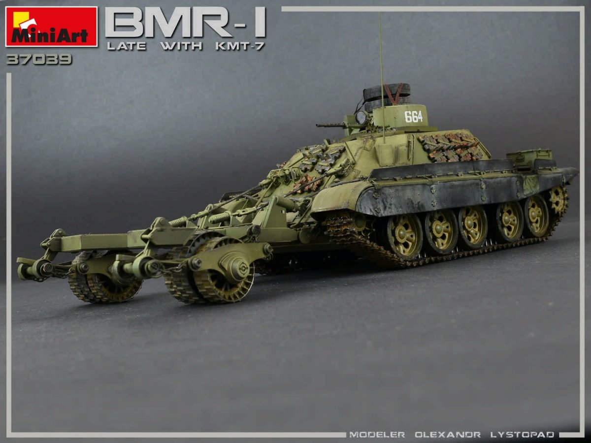 MiniArt 37039 BMR-1 Late Mod. with KMT-7 1/35 – image 4