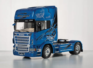 Italeri 3873 Scania R620 &amp;quot;Blue Shark&amp;quot; 1/24 – image 2