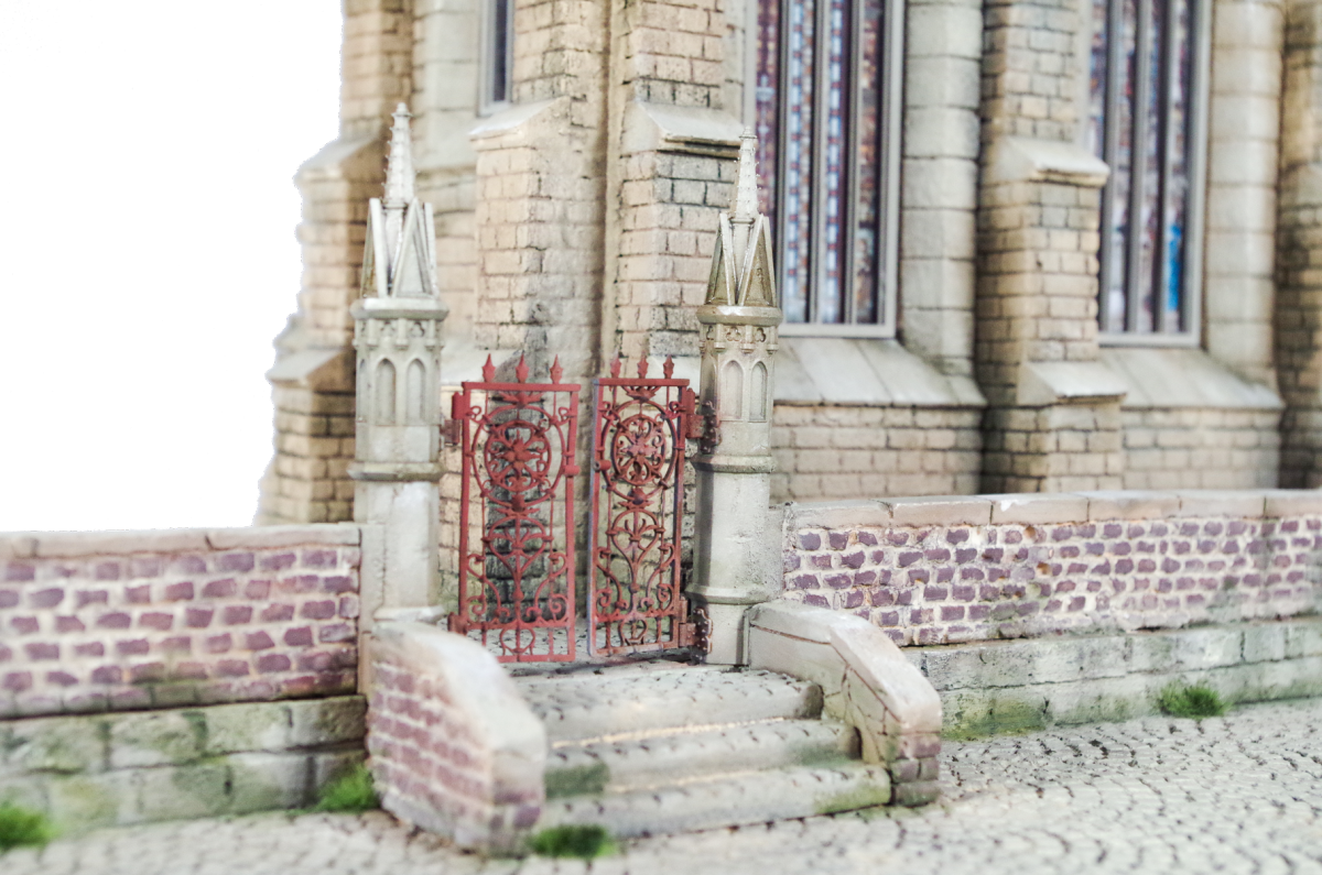 RT-Diorama 35040 Diorama Base: Church Courtyard 1/35 – image 6