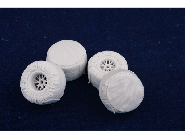 KA Models FE-20014 TIRE WARMER FITTED TIRES 1/20 – obrázek 2