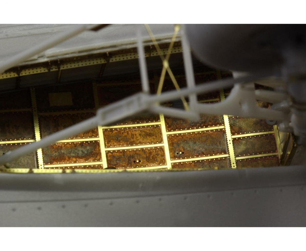 Eduard 32306 He 111 undercarriage 1/32 Revell – image 6