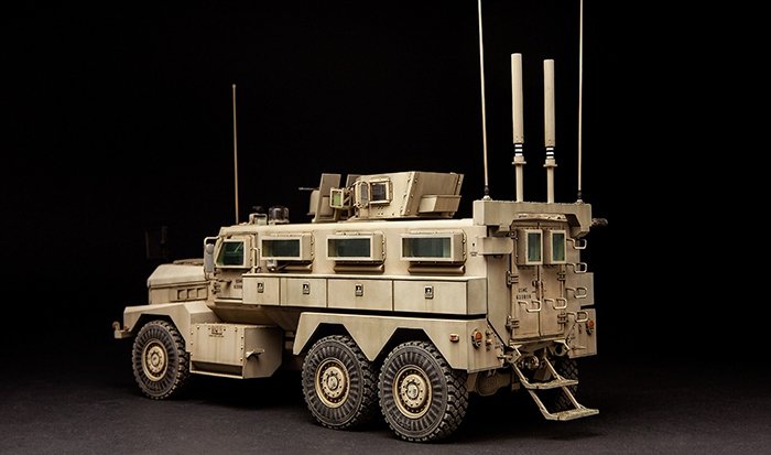 Meng Model SS-005 US COUGAR 6x6 MRAP VEHICLE (1/35) – immagine 3