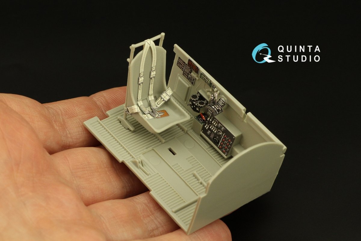 Quinta Studio QD32136 P-47D Razorback 3D-Printed &amp;amp; colored Interior on decal paper (Trumpeter) 1/32 – Bild 7