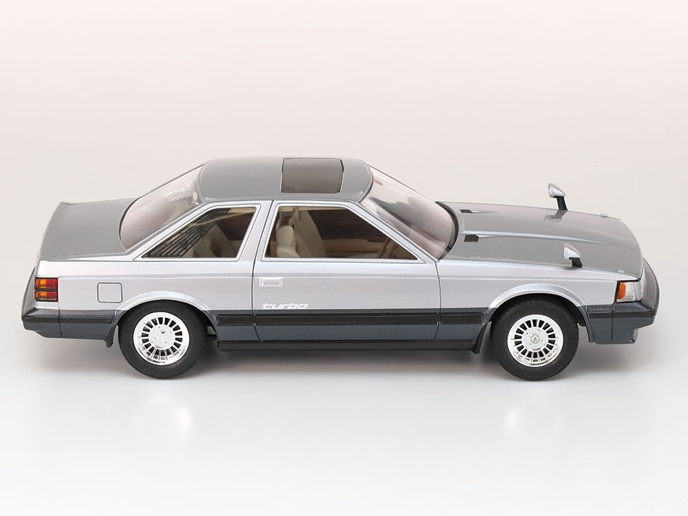 Tamiya 24365 Toyota Soarer 2000VR Turbo 1/24 – Bild 4
