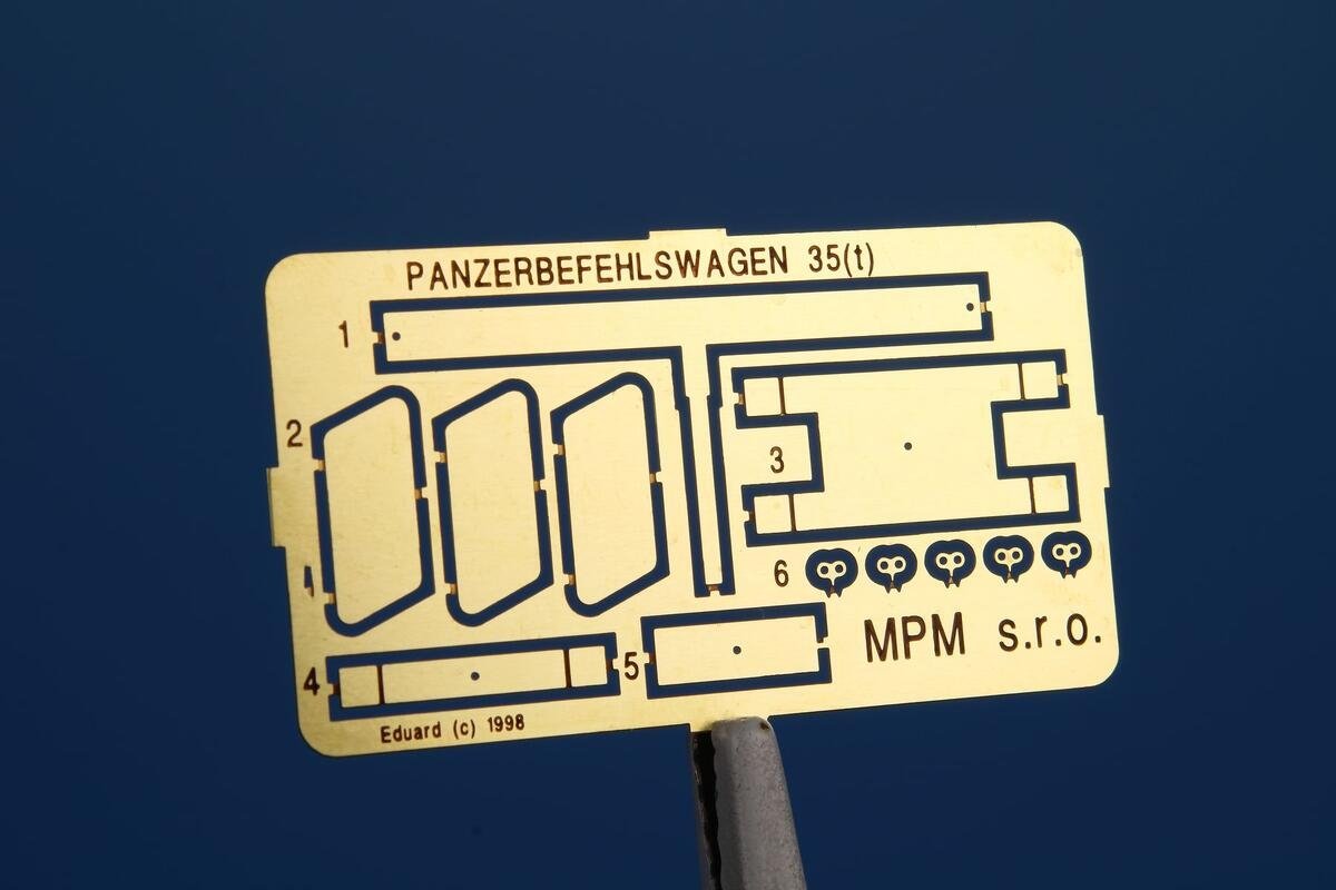 Special Armor 35008 Panzerbefehlswagen 35(t) 1/35 – image 10
