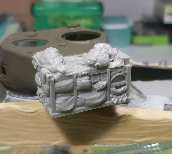 Panzer Art RE35-662 Turret stowage bin for M4 “Sherman” 75 1/35 – Bild 2