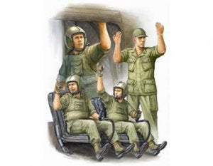 Trumpeter 00417 US Army CH-47 Crew in Vietnam 1/35