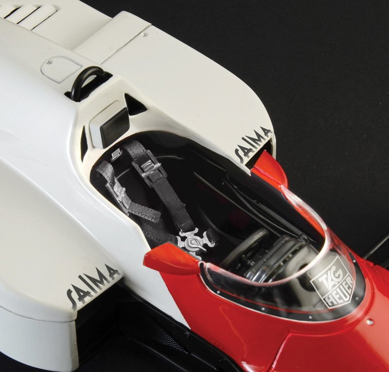Italeri 4711 McLaren MP4/2C Prost-Rosberg 1/12 – image 6