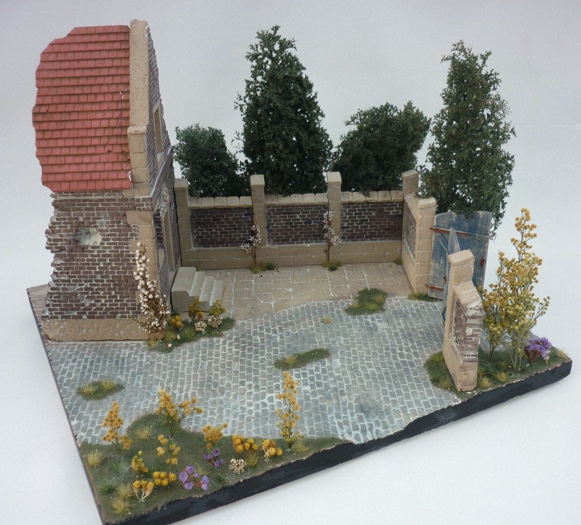 RT-Diorama 35214 Diorama-Base:&amp;quot;Backyard&amp;quot; 1/35 – obrázek 7