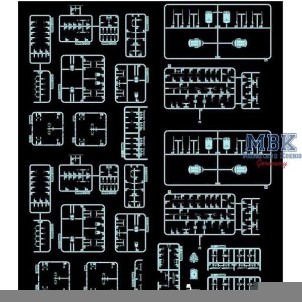 FlyHawk Model FH1132 German Battleship Bismarck 1941 1/700 – image 3
