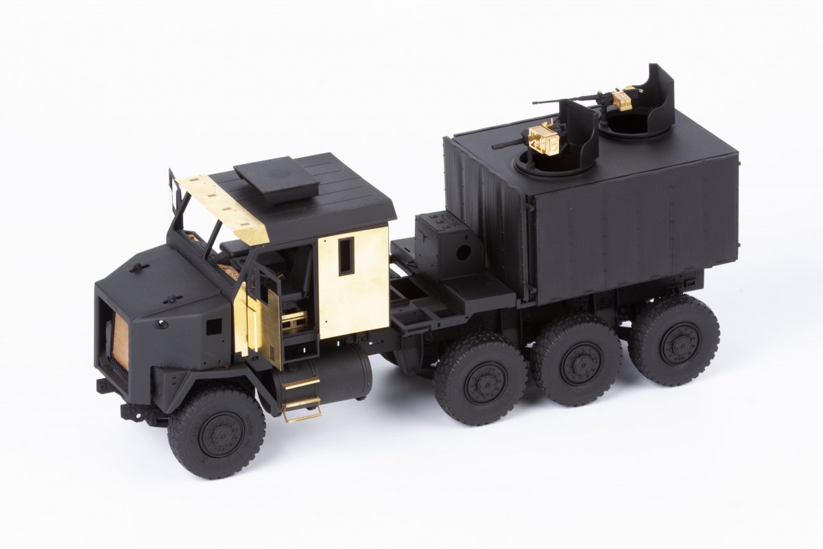 Eduard 36491 M1070 Gun truck HOBBY BOSS 1/35 – image 11