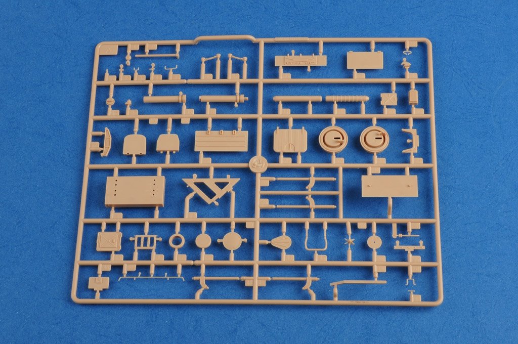 Hobby Boss 85505 Soviet SS-23 Spider Tactical Ballistic Missile 1/35 – obrázek 9