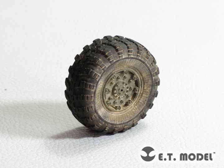 ET Model ER35-060 Soviet SS-23 Spider Tactical Ballsitic Missile Weighted Road Wheels For HOBBYBOSS 85505 1/35 – immagine 2