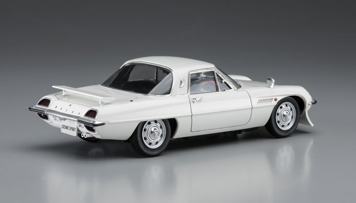 Hasegawa 20522 Mazda Cosmo Sports w/ Chin Spoiler 1/24 – obrázek 3