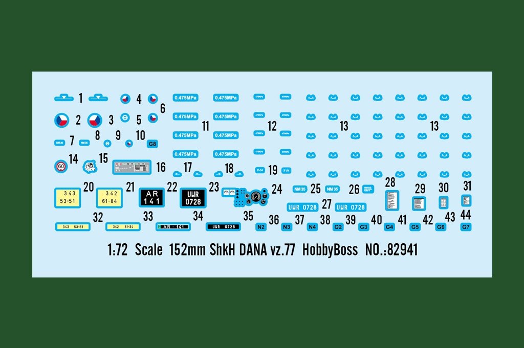 Hobby Boss 82941 152mm Dana self-propelled howitzer 1/72 – image 4