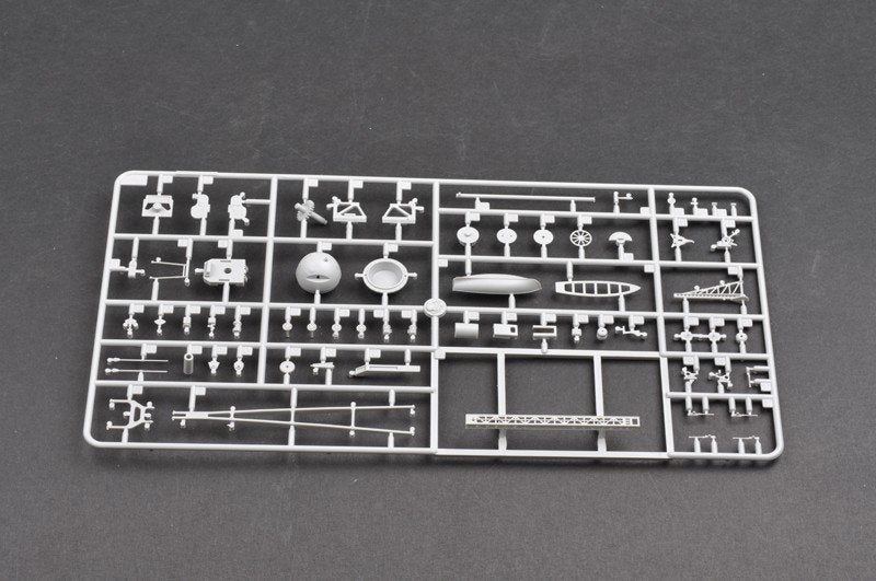 Trumpeter 03702 German Bismarck Battleship 1/200 – obrázek 30