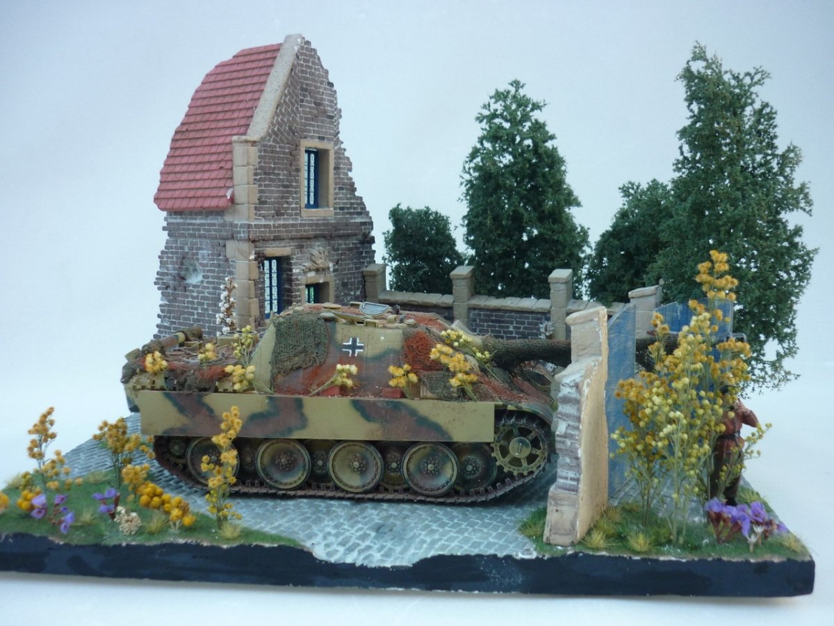 RT-Diorama 35214 Diorama-Base:&amp;quot;Backyard&amp;quot; 1/35 – obrázek 13