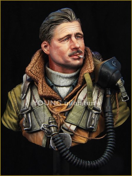 Young Miniatures YM1850 RAF Bomber Command WWII 1/10 – image 2