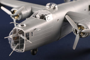 Hobby Boss 81775 US B-24D Liberator 1/48 – Bild 13