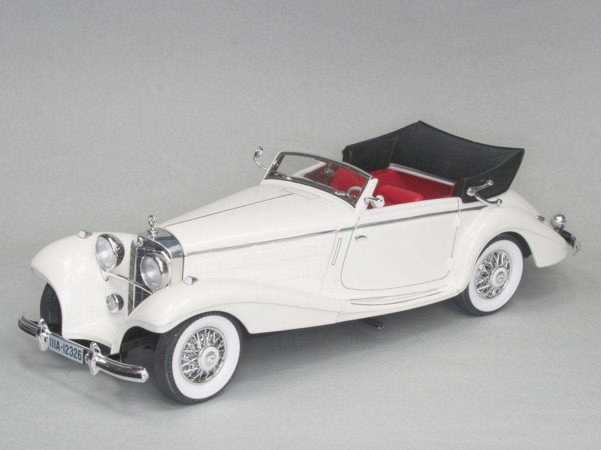Revell 07001 Mercedes-Benz 540K Cabriolet A 1/24 – image 2