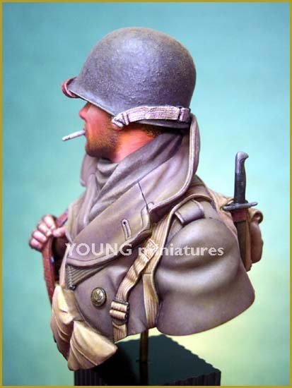 Young Miniatures YM1812 US SOLDIER ARDENNES 1944 1/10 – Bild 4
