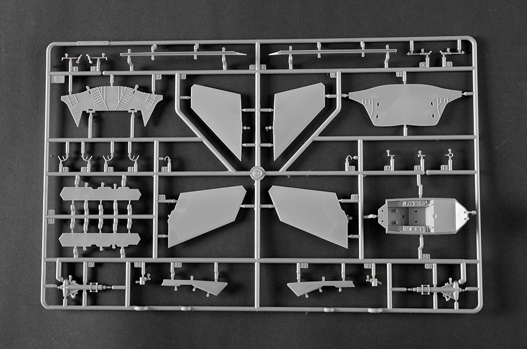 Trumpeter 05864 Chinese J-20S Mighty Dragon 1/48