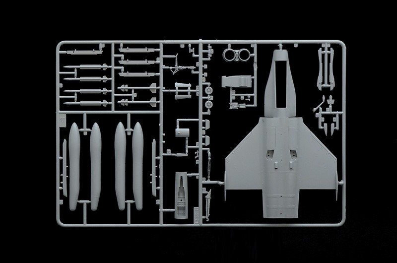 Italeri 1319 Rafale M Operations Exterieures 2011 1/72 – image 4