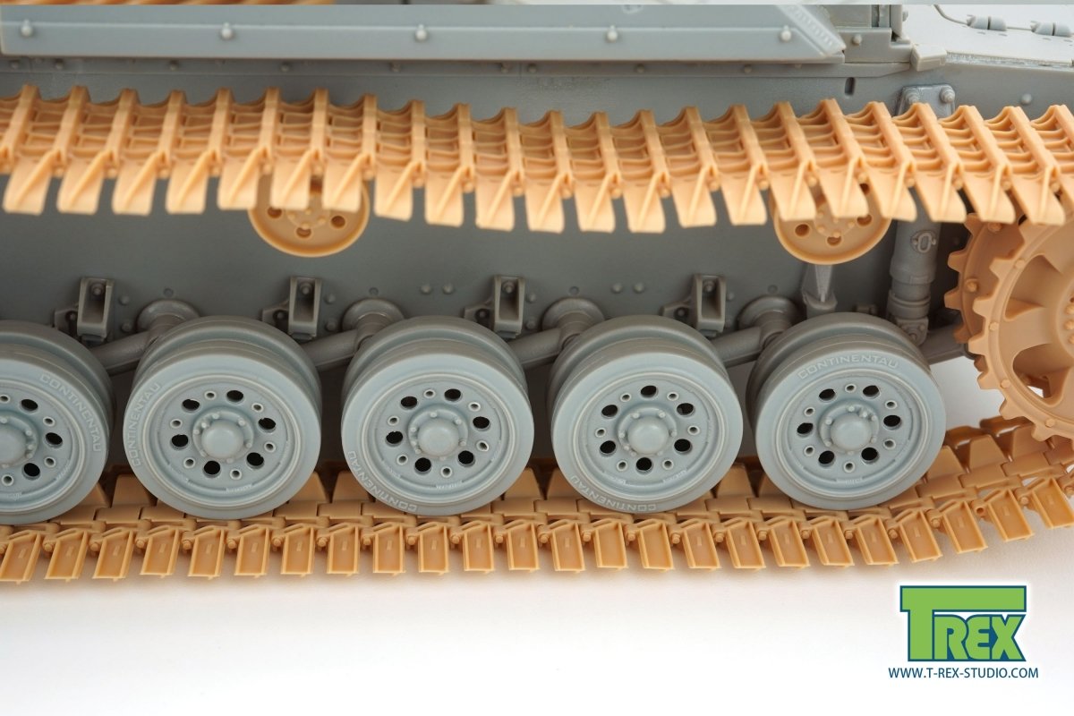 T-Rex Studio TR85029 PzKpfw III/IV Winterkette Version A 1/35 – image 3