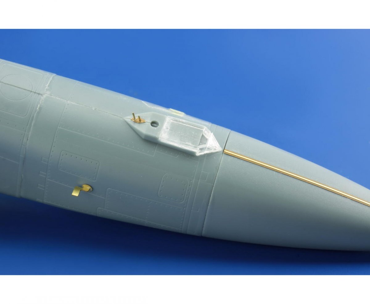 Eduard 48797 MiG-25PD/ PDS Foxbat exterior KITTY HAWK 1/48 – image 8