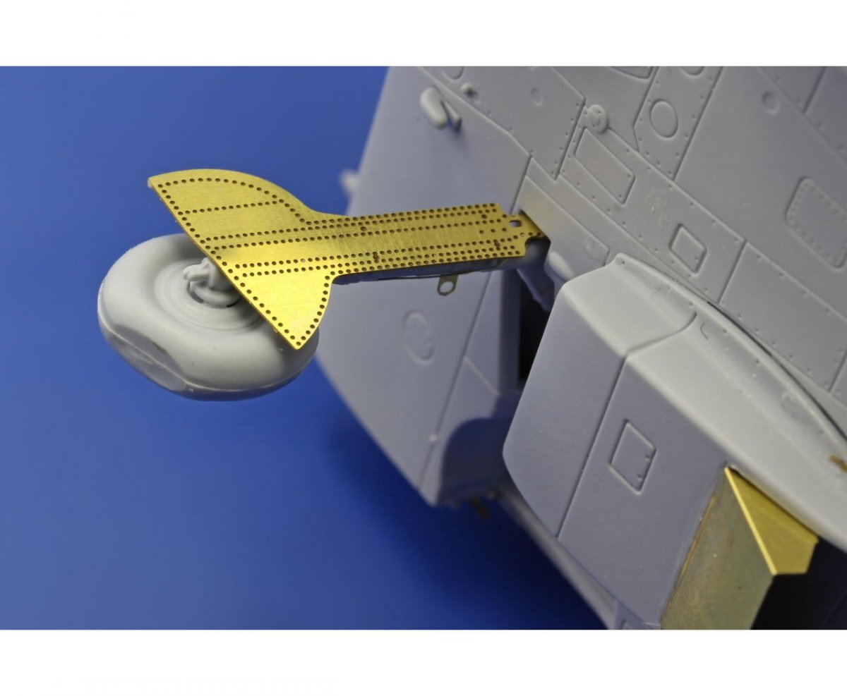 Eduard 49583 Seafire F. XVII SA 1/48 AIRFIX – obrázek 14