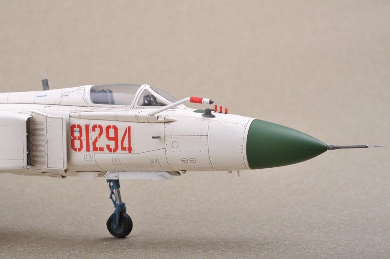 Trumpeter 02846 J-8D Finback 1/48 – image 11