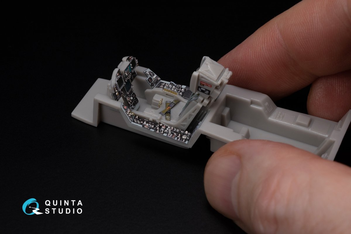 Quinta Studio QD48283 F/A-18A / C early 3D-Printed &amp;amp; colored Interior on decal paper (Hasegawa) 1/48 – obrázek 8