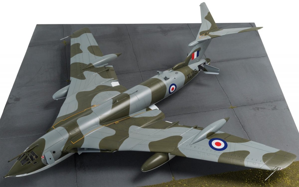 Airfix 12008 Handley Page Victor B.2 1/72 – image 5
