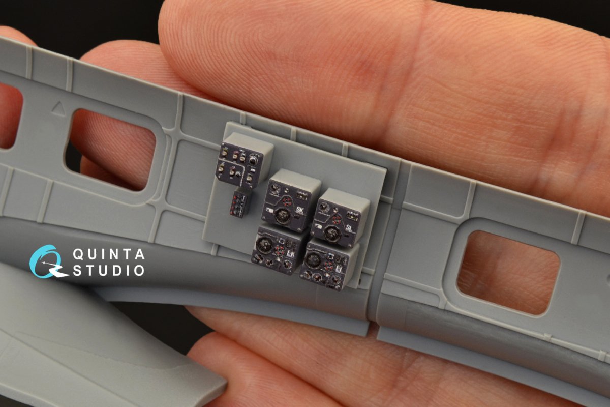 Quinta Studio QDS-48266 He 111H-3/H-6 3D-Printed &amp;amp; colored Interior on decal paper ( ICM ) (Small version) 1/48 – obrázek 3
