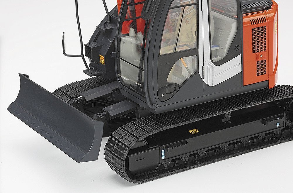 Hasegawa WM01 Hitachi Excavator Z Axis 135 US 1/35 – image 3
