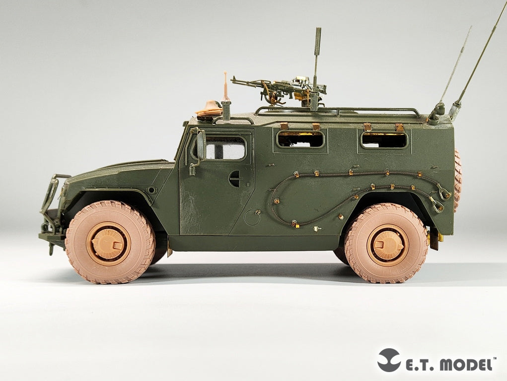 ET Model P35-154 Russian GAZ-233014 STS TIGER Armored High-Mobility Vehicle Sagged Wheels For Meng Kit 1/35 – image 9