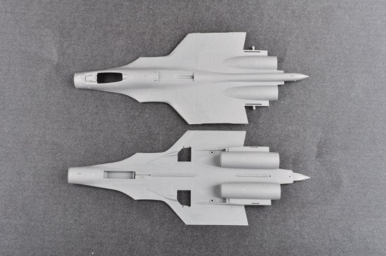 Trumpeter 01667 Russian Su-33 Flanker D – imagen 16