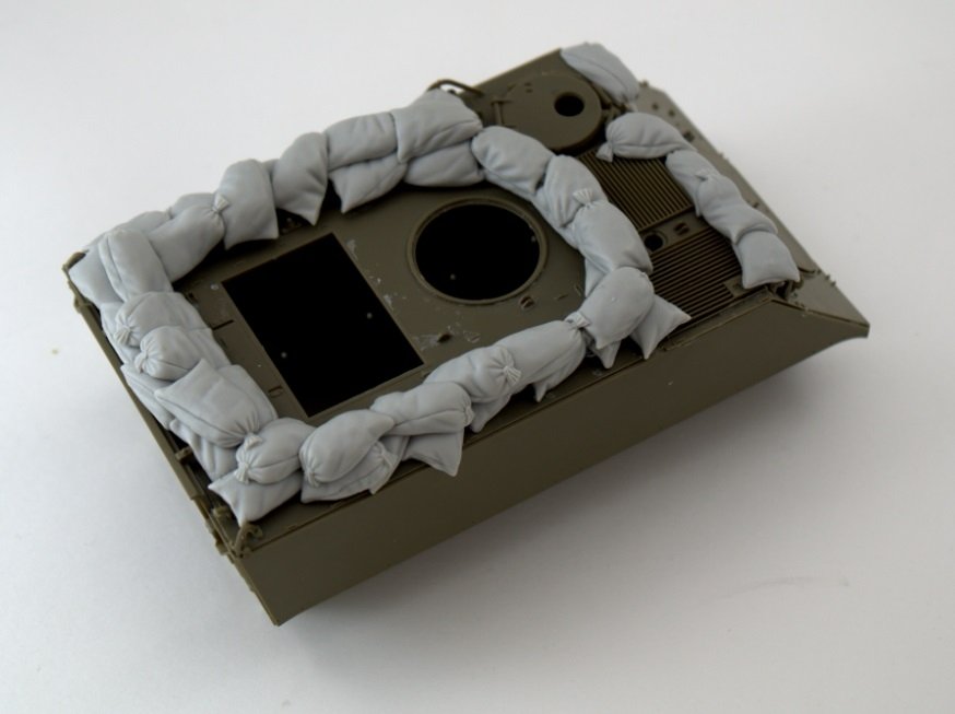 Panzer Art RE35-595 Sand armor for M113 APC (Vietnam War) 1/35 – image 2