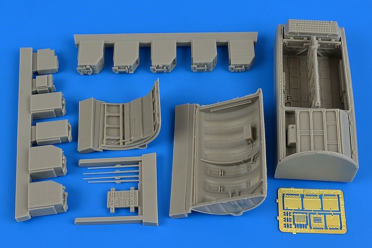 Aires 2208 F-104G/S Starfighter electronics &amp;amp; ammunition bay 1/32 ITALERI